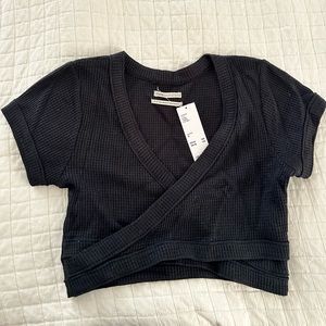 UO urban outfitters XL crop top black cross top wrap top